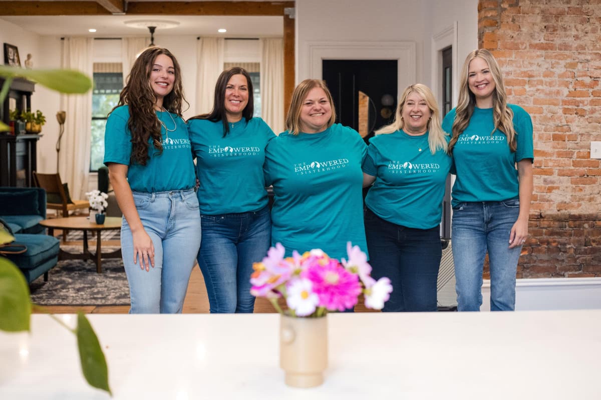 Watch Her Thrive Launches Empowered Sisterhood to Address Midlife Women's Financial Challenges